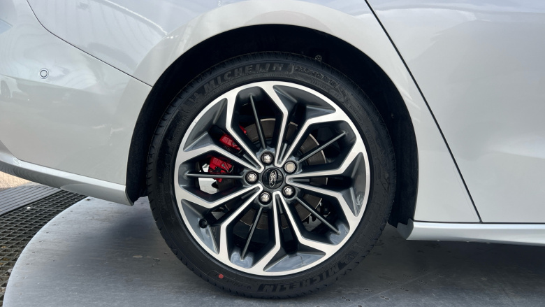 Ford Focus 1.0 EcoBoost Hybrid mHEV ST-Line X Edition 5dr Petrol Estate